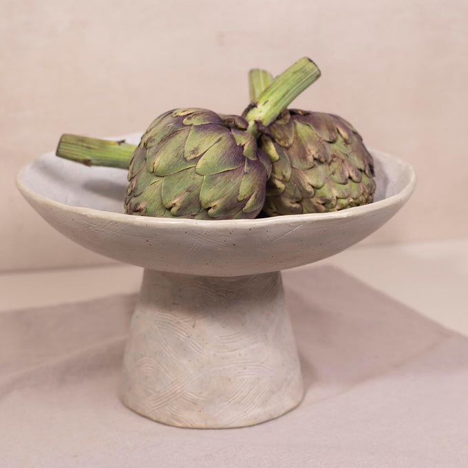 Shelf & Nook Ceramic Pedestal Bowl – Large Decorative Footed Bowl for Fruit, Keys, Entryway Table, Kitchen Island Centerpiece – Off-White Matte Stoneware, Modern French Farmhouse Decor
