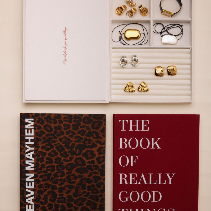Heaven Mayhem Book Box Vol. 3, Book-Inspired Jewelry Organizer, White